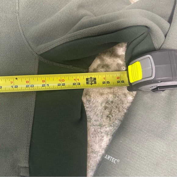 L.L. Bean Men's XL Green Full Zip Thermal Jacket - Picture 7 of 8